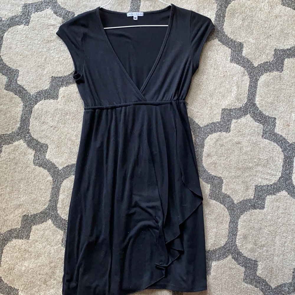 💛Little Black Dress—Medium